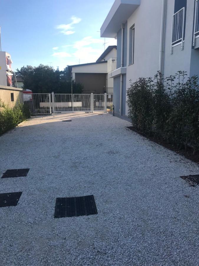 Villa Karolina Desenzano del Garda Exterior photo